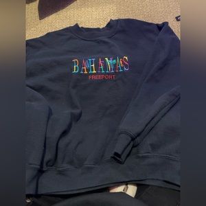 Bahamas sweatshirt size medium